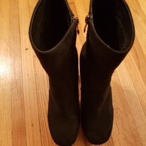 Black Beston Ankle Length Boots